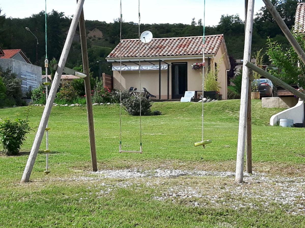La Petite Maison 05 Trescléoux Esterno foto